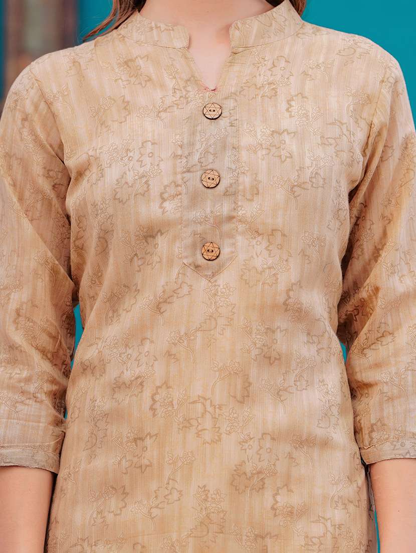 women floral three quarter sleeve straight kurta - 21680401 - Standard Image - 5