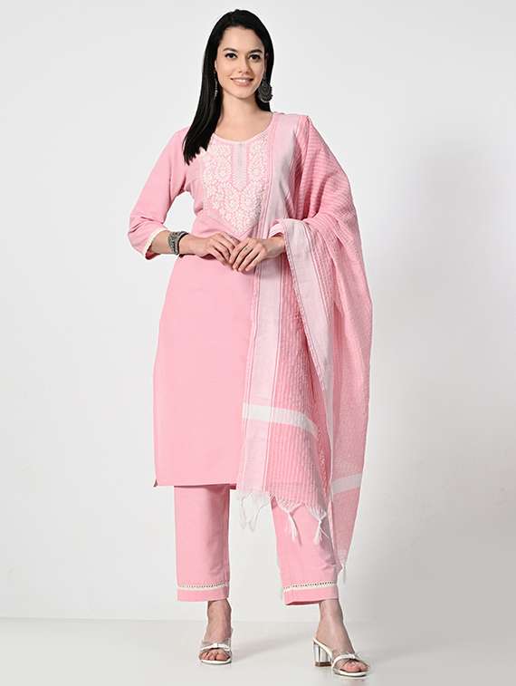 women three quarter sleeve kurta pant with dupatta set - 21681193 - Zoom Image - 0