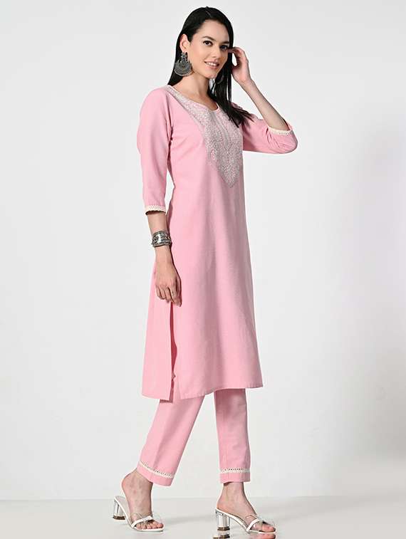 women three quarter sleeve kurta pant with dupatta set - 21681193 - Standard Image - 3
