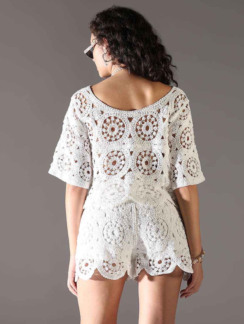 women solid top and shorts co-ord set - 21682030 -  Standard Image - 3