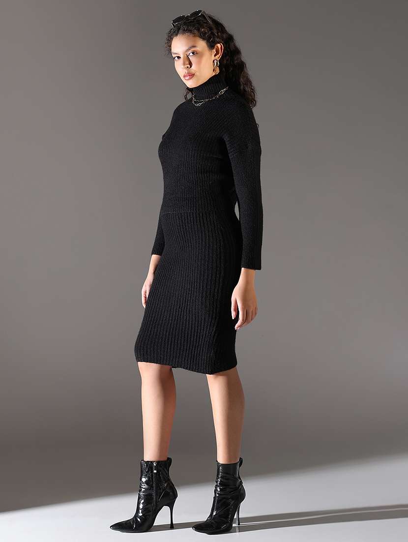 women solid winter wear dress with pullover - 21682117 - Standard Image - 5
