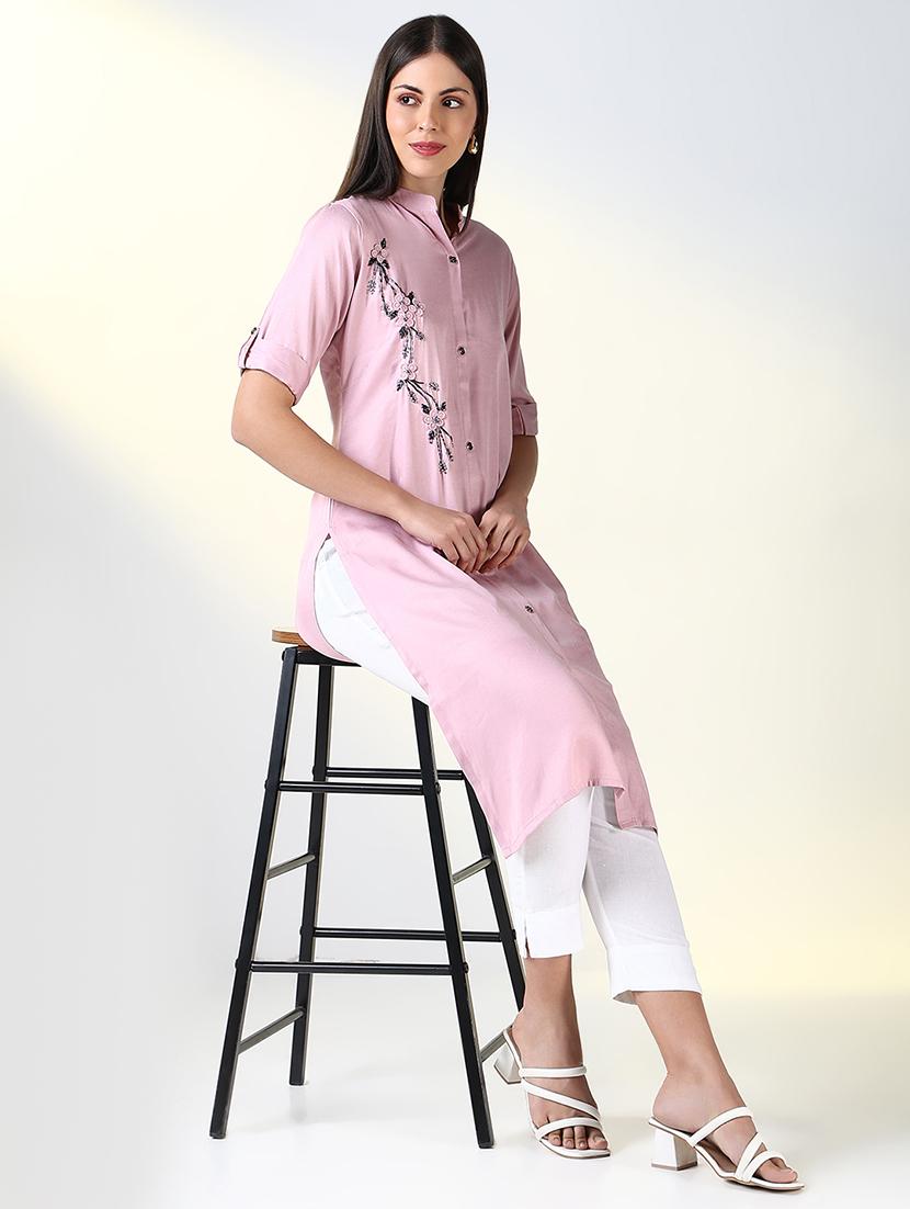 women pink embellished straight kurta - 21682143 - Standard Image - 3