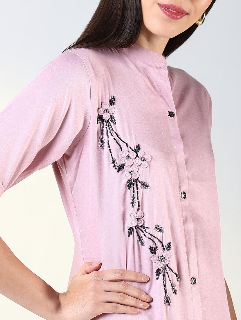 women pink embellished straight kurta - 21682143 - Standard Image - 5