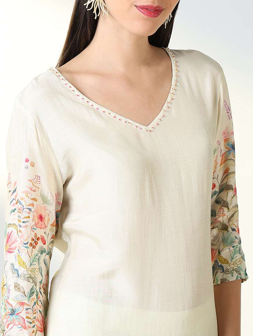 women floral printed kurta pant set with dupatta - 21682173 -  Standard Image - 5