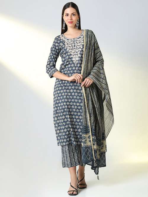 women printed kurta pant set with dupatta - 21682193 -  Standard Image - 0