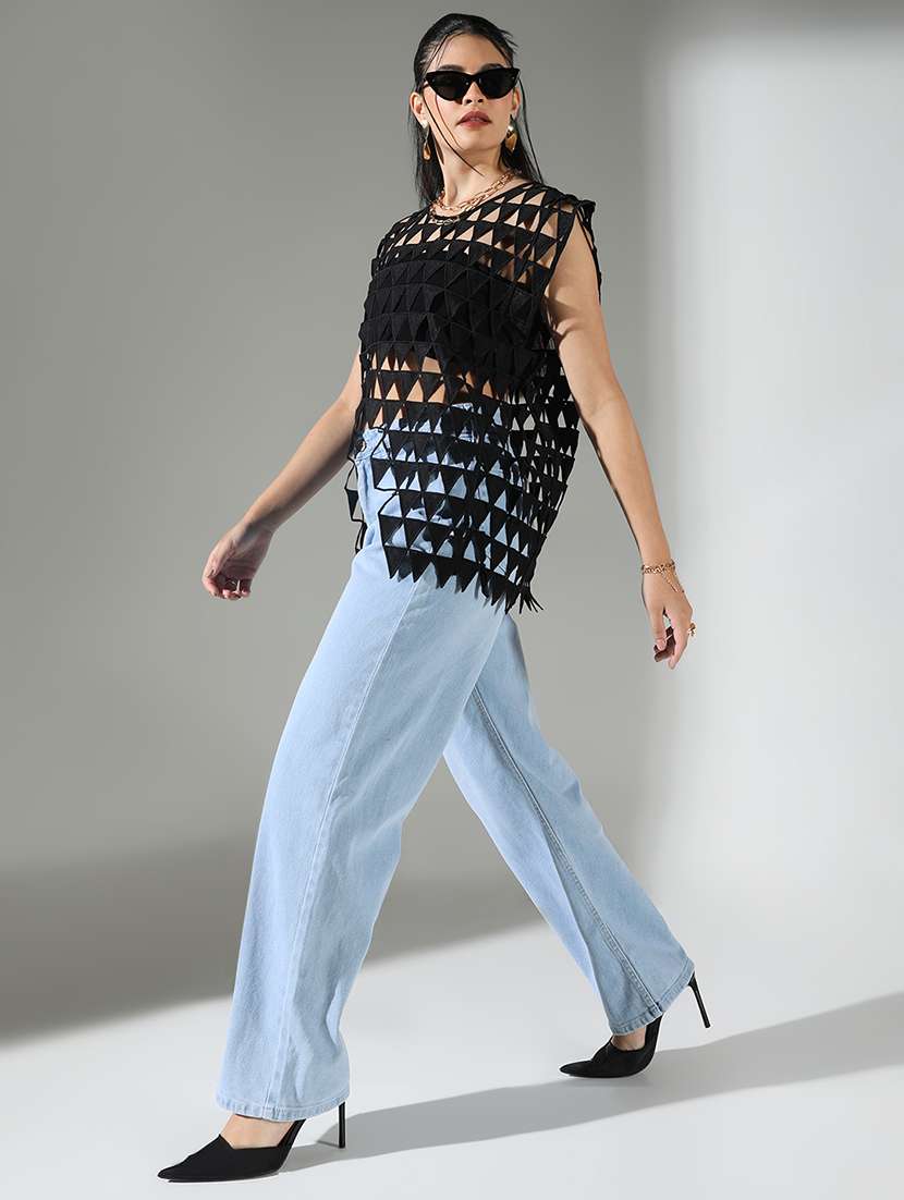women black solid sleeveless cutwork top - 21682256 -  Standard Image - 5
