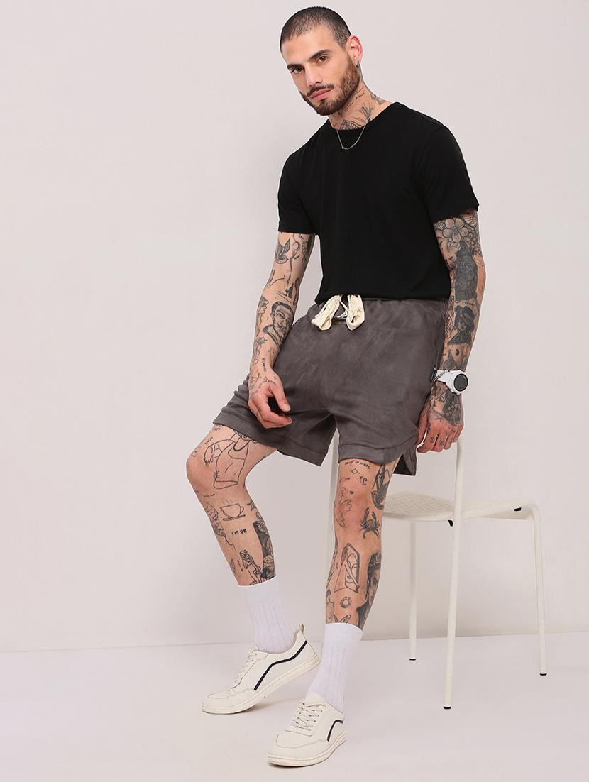 men mid rise solid shorts - 21682398 - Standard Image - 3