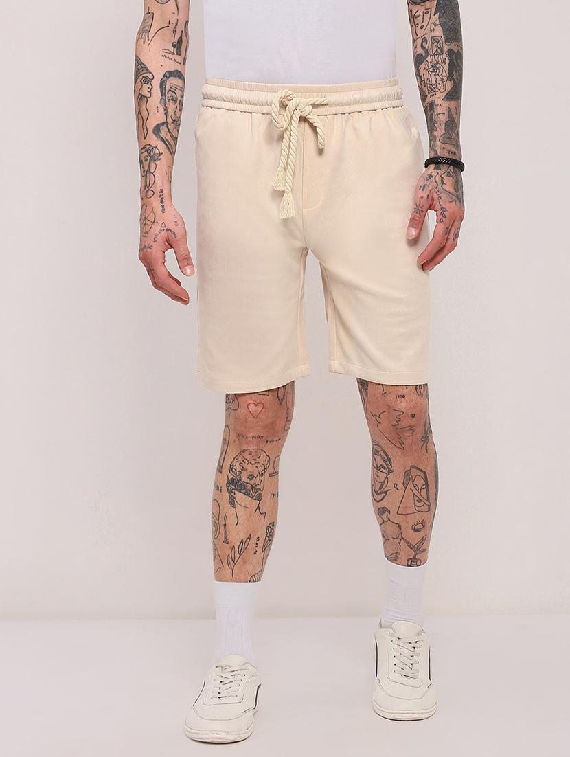 men mid rise solid shorts - 21682399 - Zoom Image - 0