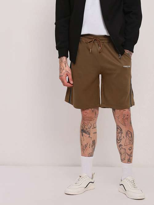 men mid rise side taped shorts - 21682400 -  Standard Image - 0