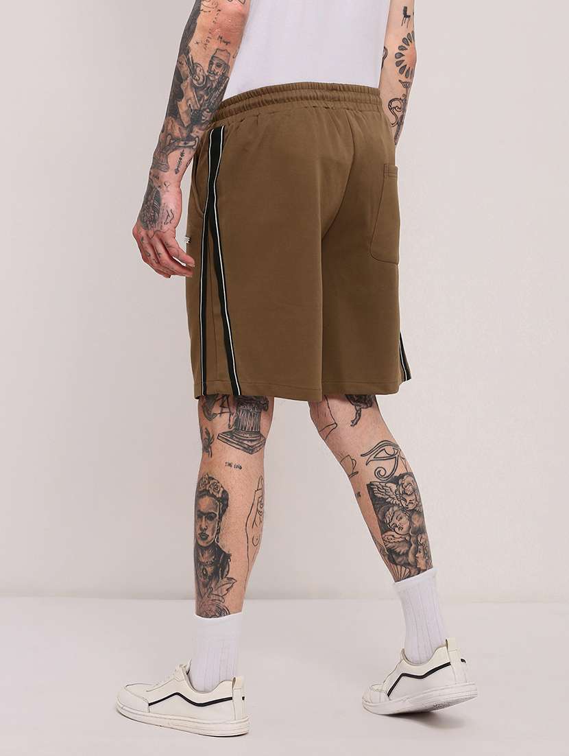 men mid rise side taped shorts - 21682400 -  Standard Image - 3