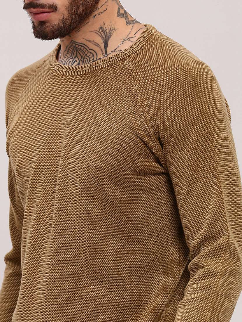 men long sleeves plain pullover - 21682414 -  Standard Image - 5