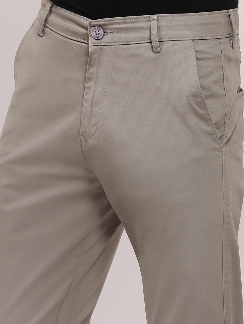 men low rise solid chinos - 21682459 - Standard Image - 5