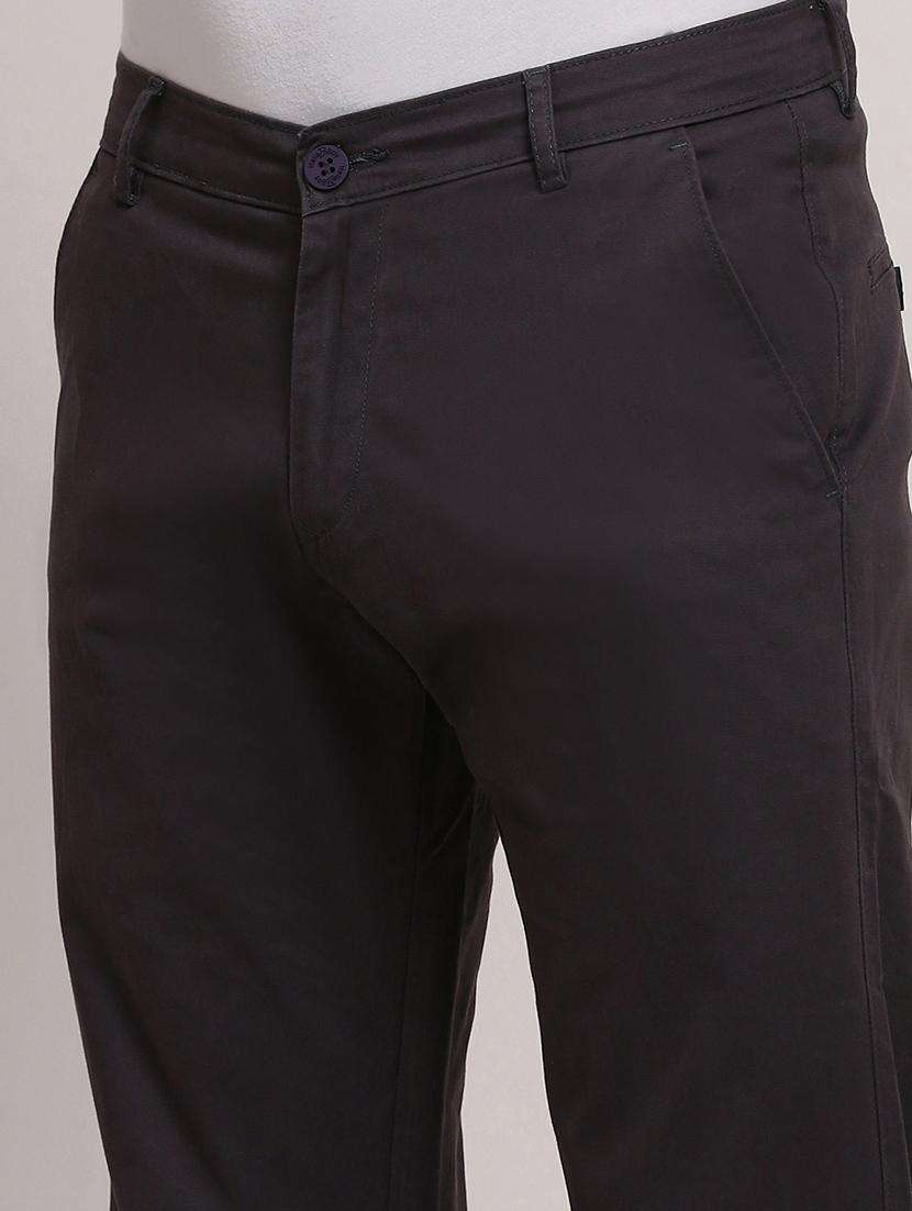 men low rise solid chinos - 21682460 - Standard Image - 5