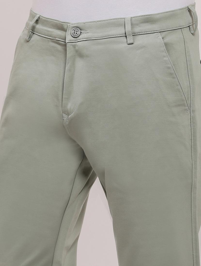 men low rise solid chinos - 21682462 - Standard Image - 5