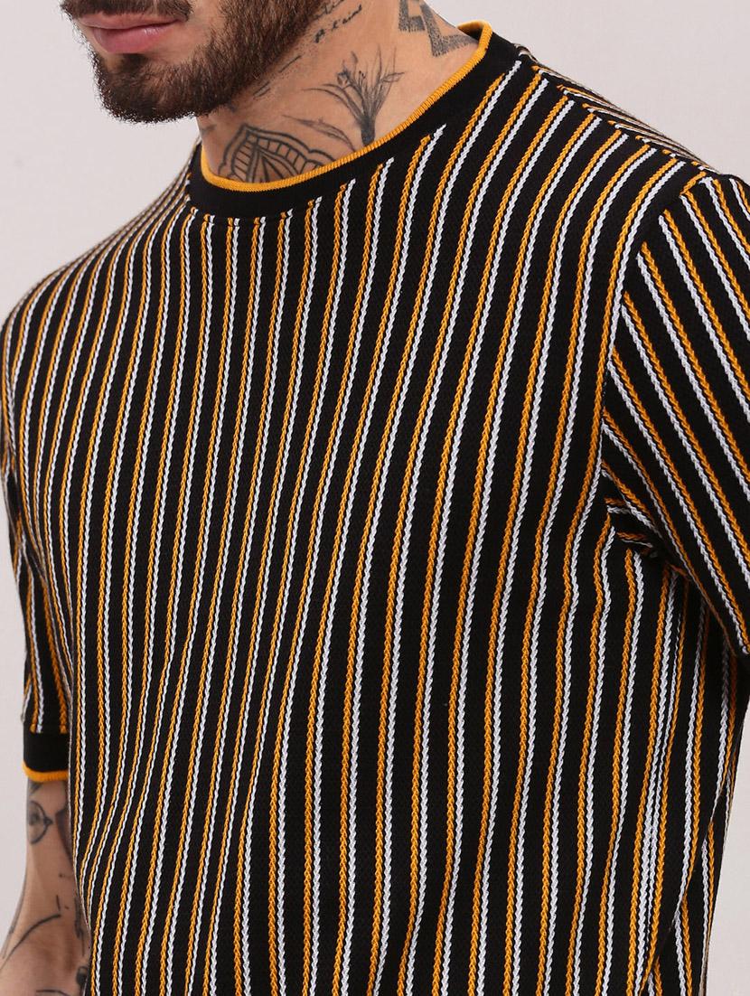 men short sleeves striped t-shirt - 21682482 - Standard Image - 5