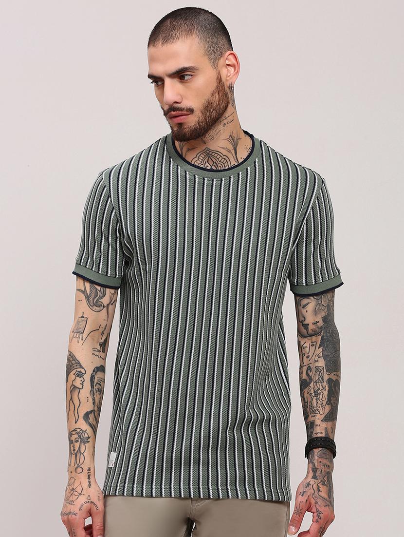 men short sleeves striped t-shirt - 21682483 - Zoom Image - 0