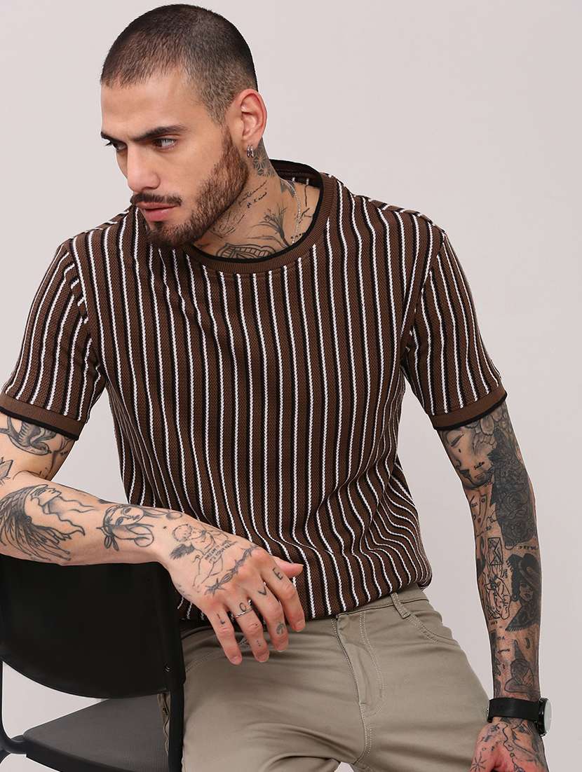 men short sleeves striped t-shirt - 21682485 - Standard Image - 3