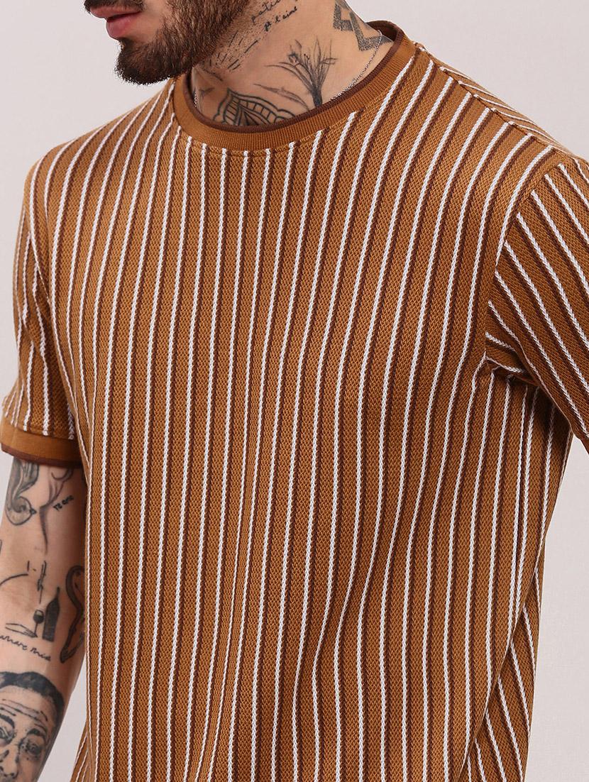 men short sleeves striped t-shirt - 21682486 - Standard Image - 5