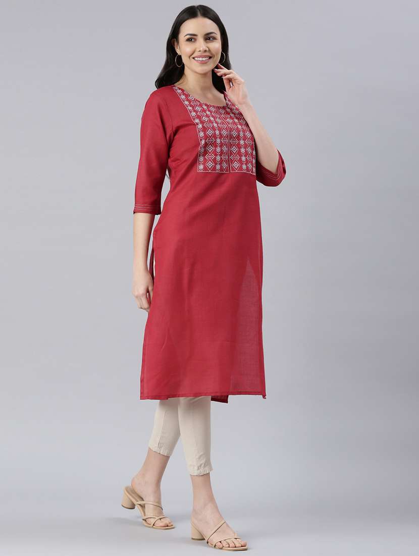 women round neck embroidered straight kurta - 21682767 -  Zoom Image - 0