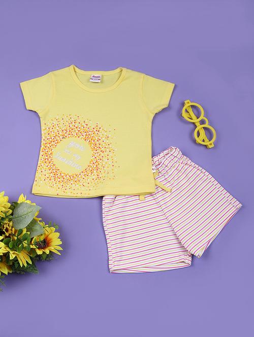 girls printed top & bottom shorts sets - 21682919 -  Standard Image - 0