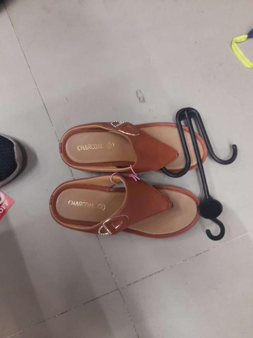 tan pu (polyurethane) flip flops - 21682946 -  Standard Image - 0