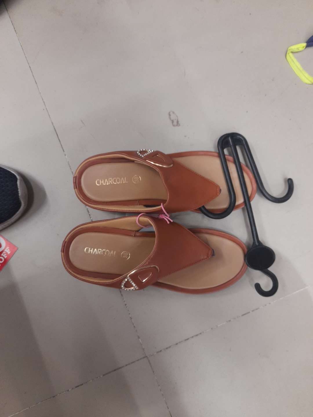 tan pu (polyurethane) flip flops - 21682946 -  Zoom Image - 0