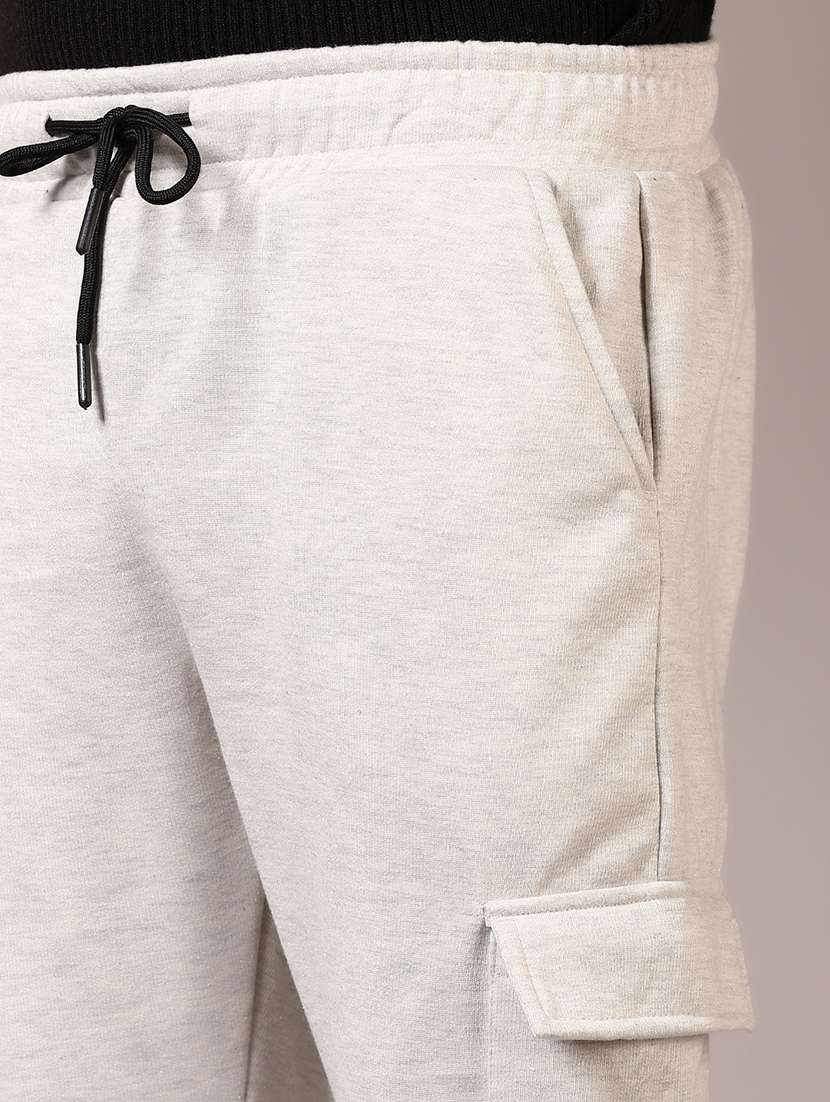 Men Solid Mid Rise Regular Fit Cargo - 21683113 -  Standard Image - 3