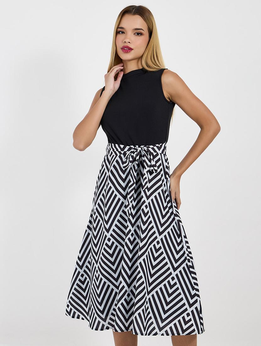 women color blocked sleeveless a-line dress - 21683339 - Standard Image - 3