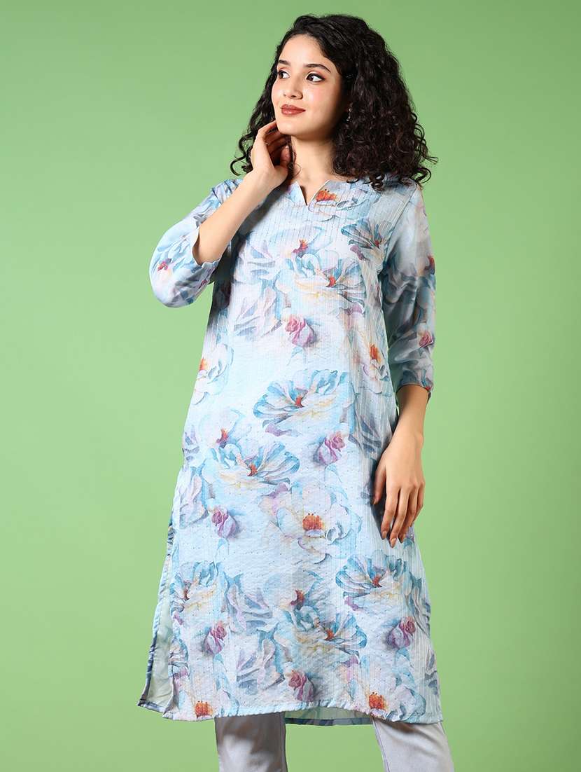 women printed three quarter sleeve kurta