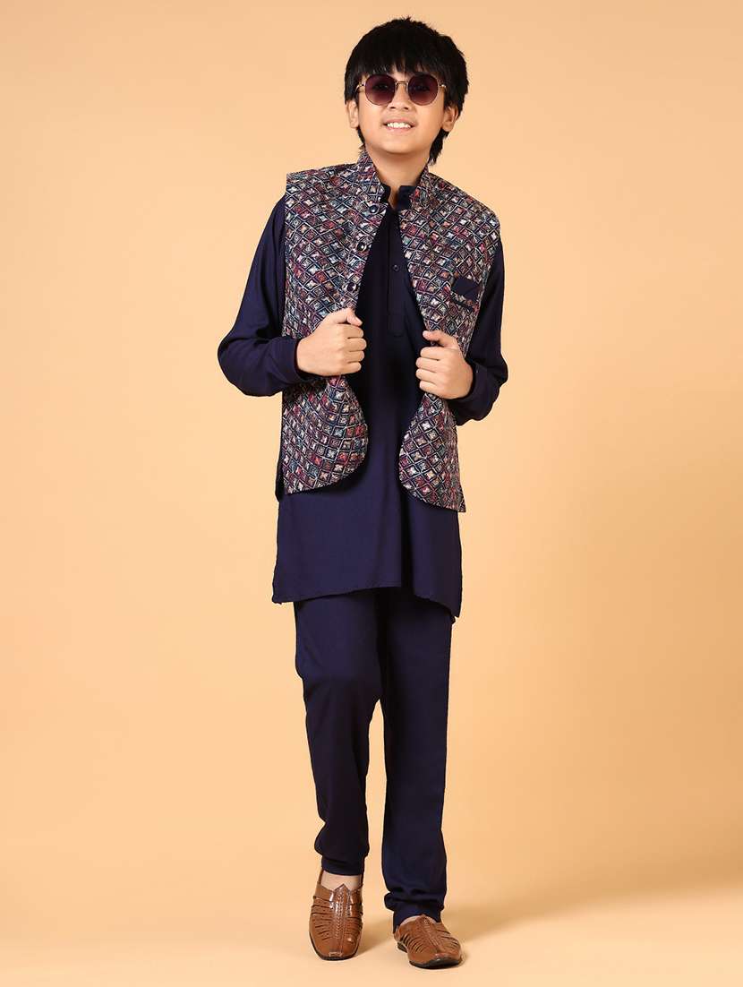 boys solid kurta pyjama with embroidered jacket - 21683983 - Standard Image - 5