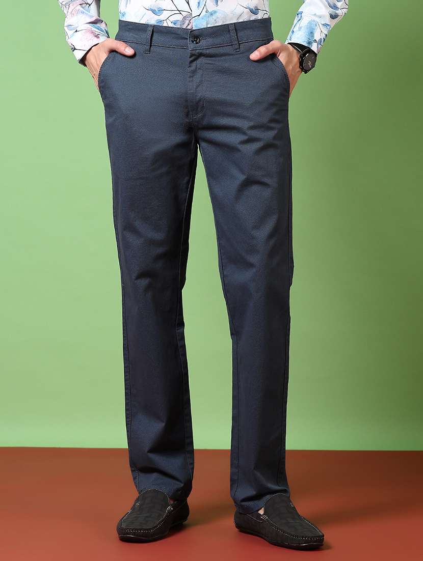 men solid mid rise chinos trouser