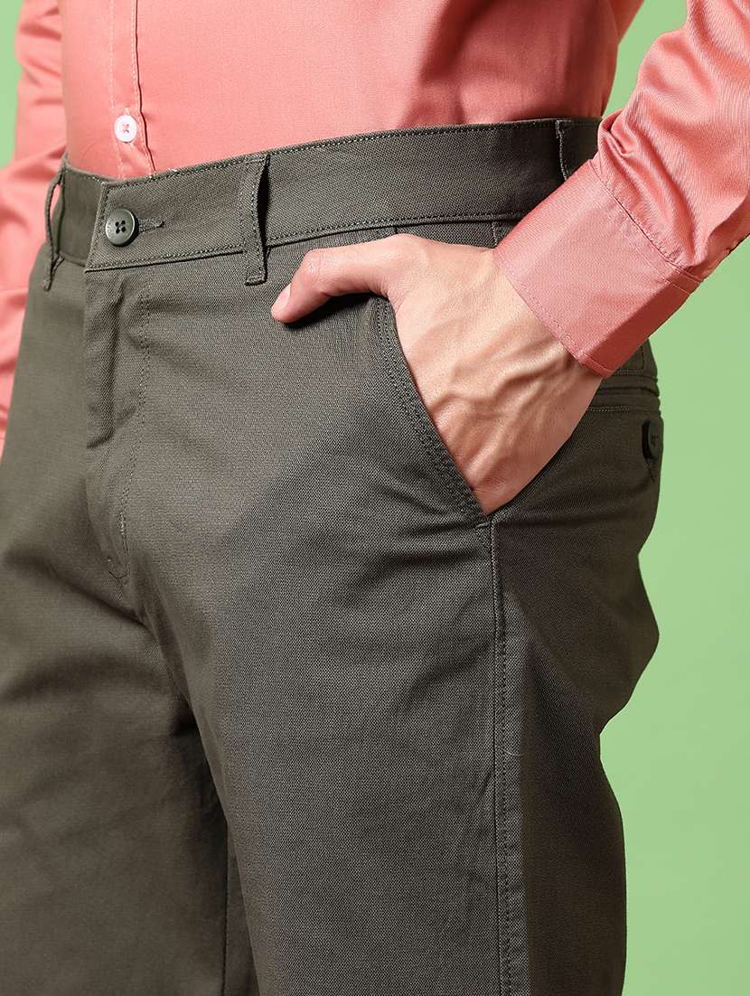 men solid mid rise chinos trouser - 21684070 - Standard Image - 5