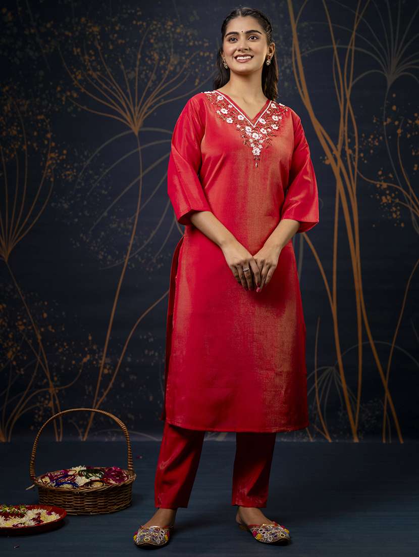 women three quarter sleeve kurta pant with dupatta set - 21684122 - Standard Image - 3