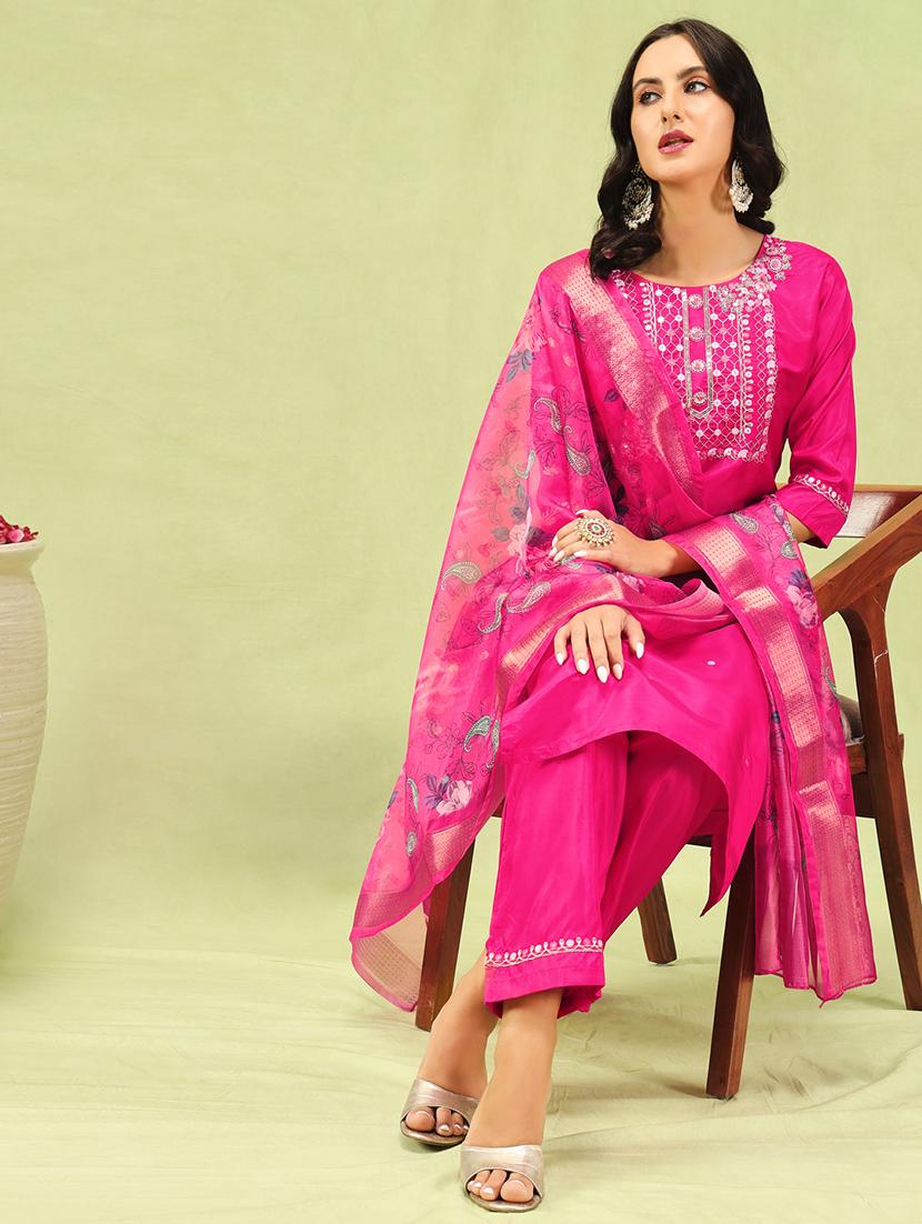 women three quarter sleeve kurta pant with dupatta set - 21684165 - Standard Image - 3