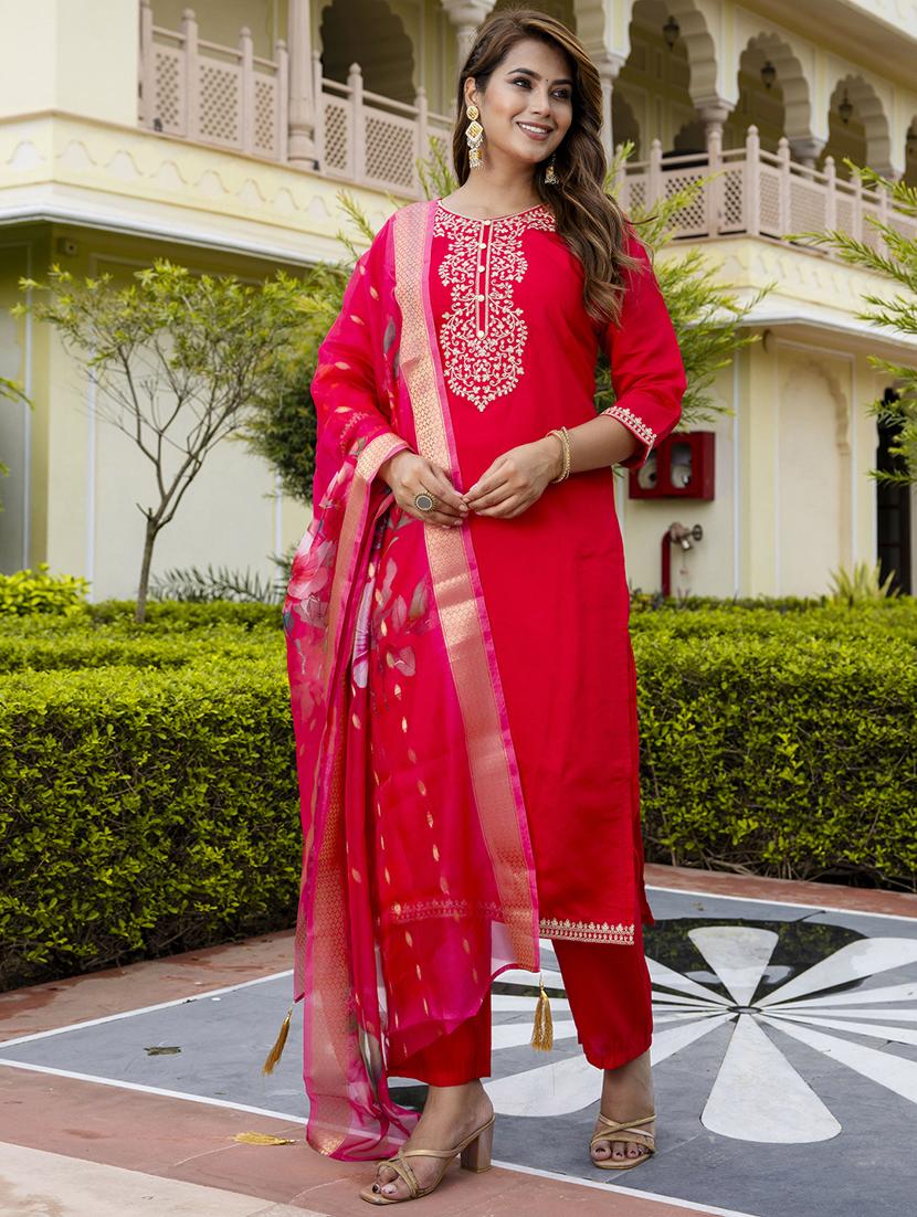 women three quarter sleeve kurta pant with dupatta set - 21684167 - Standard Image - 3