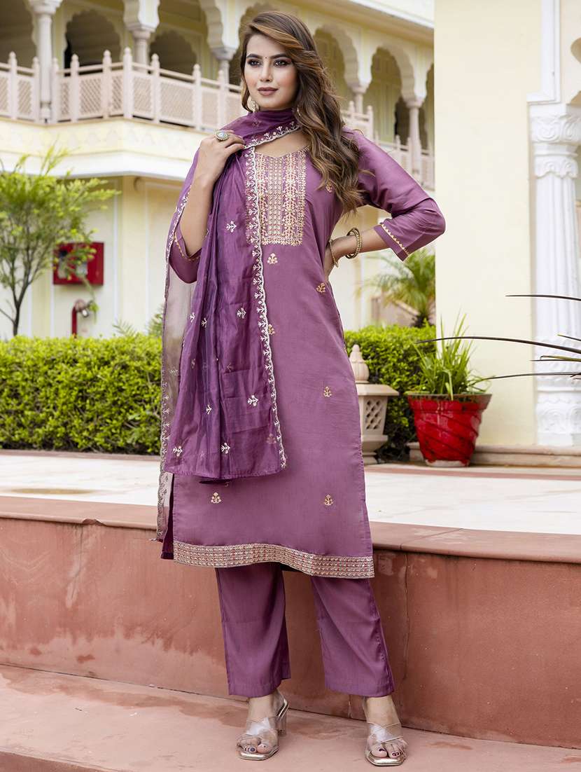 women three quarter sleeve kurta pant with dupatta set