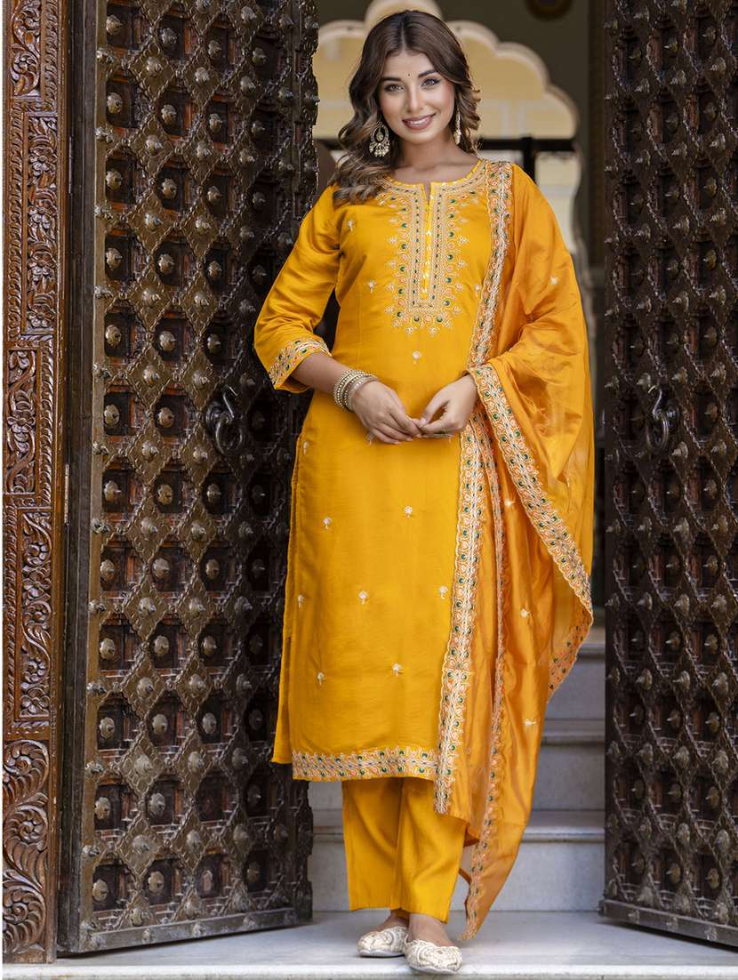women embroidered three quarter sleeve suit set - 21684194 -  Zoom Image - 0