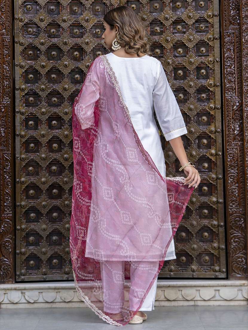 women three quarter sleeve kurta pant with dupatta set - 21684197 -  Standard Image - 3