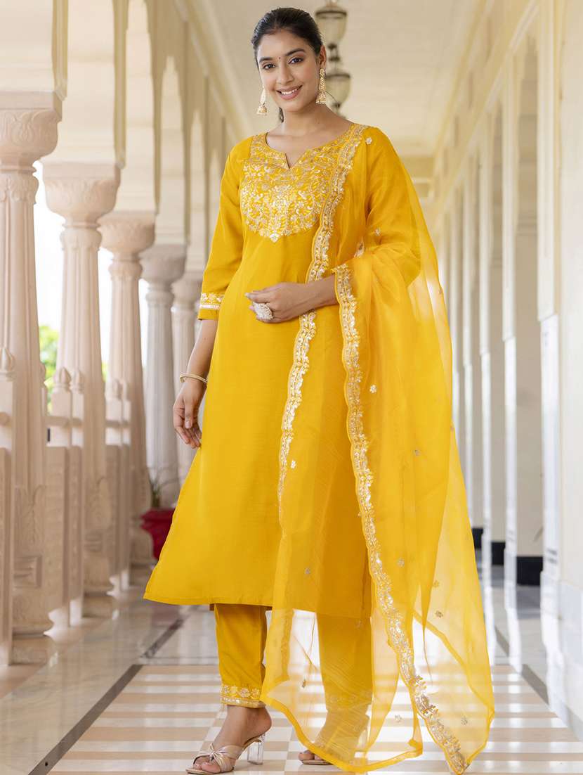 women three quarter sleeve kurta pant with dupatta set - 21684224 -  Zoom Image - 0