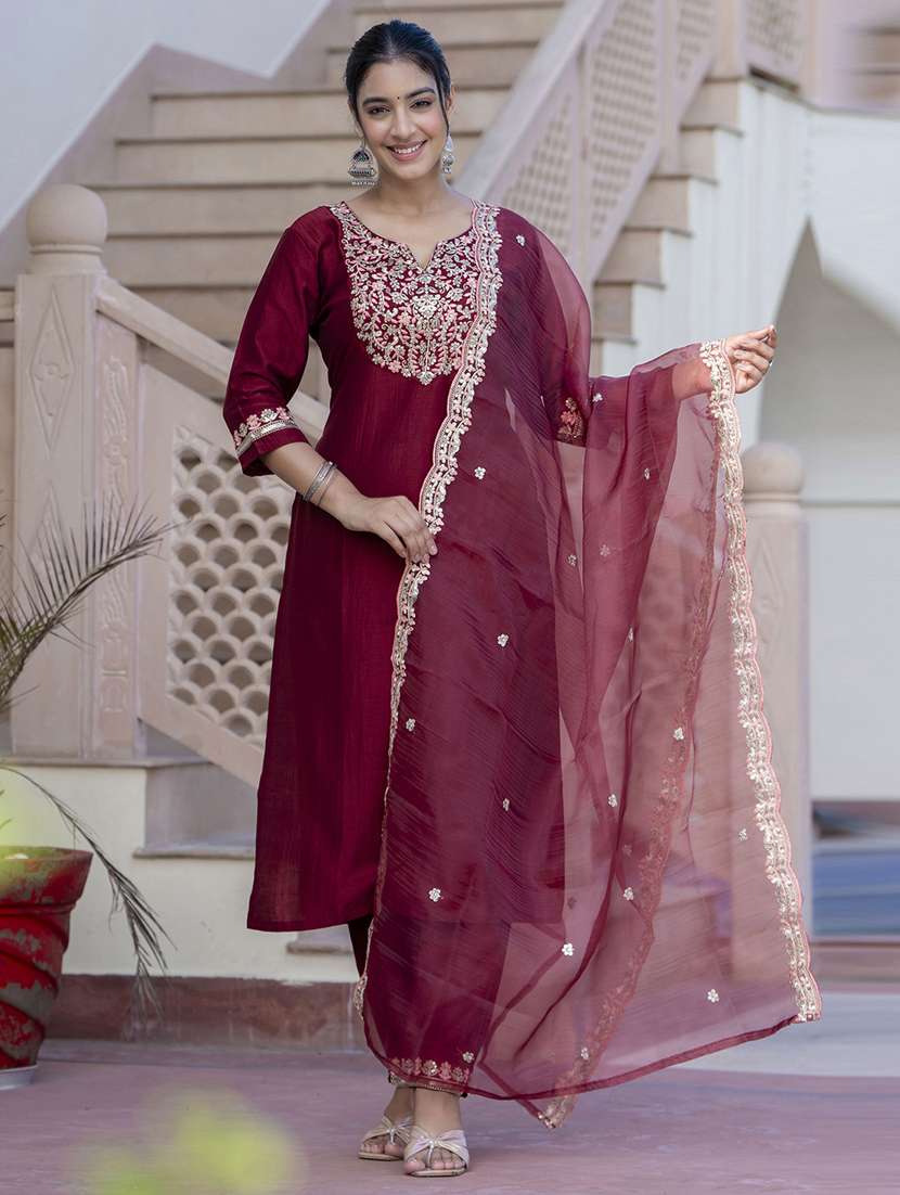 women three quarter sleeve kurta pant with dupatta set - 21684226 -  Zoom Image - 0