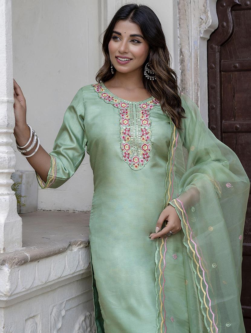 women three quarter sleeve kurta pant with dupatta set - 21684240 - Standard Image - 3
