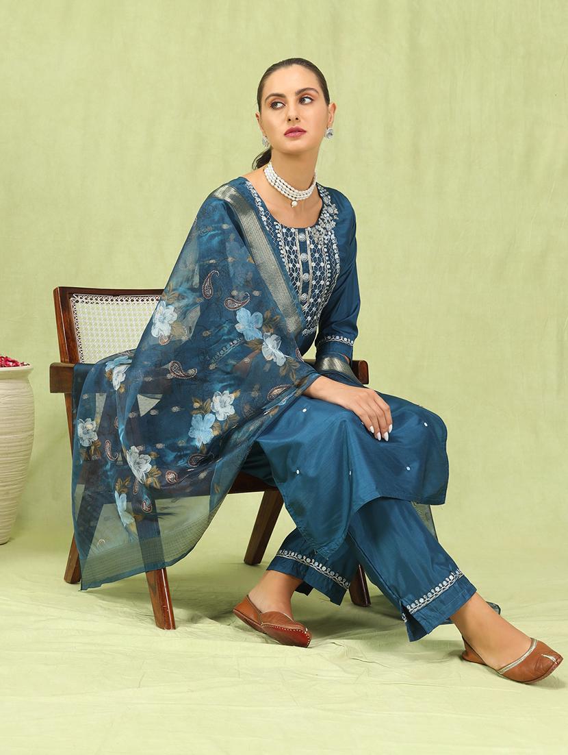 women three quarter sleeve kurta pant with dupatta set - 21684268 - Standard Image - 3