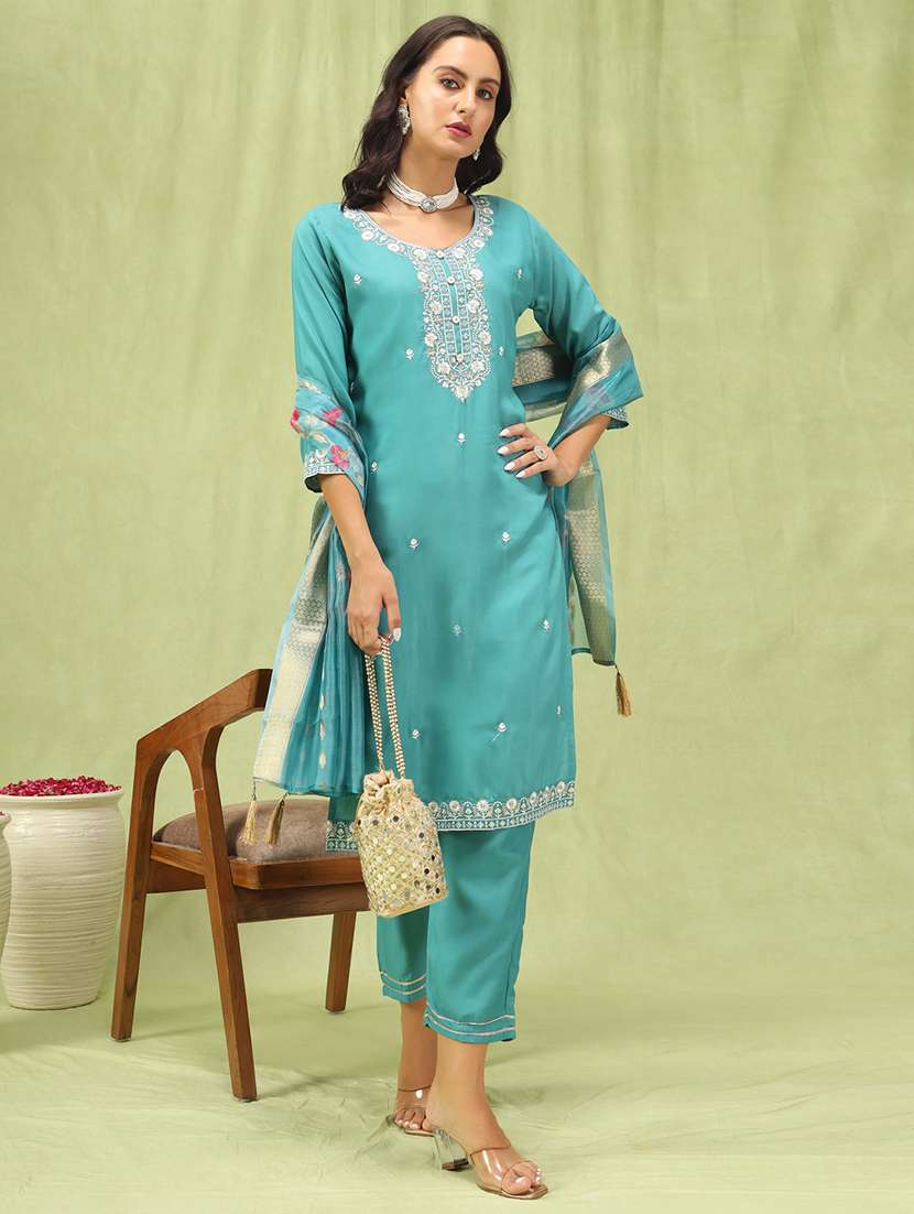 women three quarter sleeve kurta pant with dupatta set - 21684279 -  Zoom Image - 0