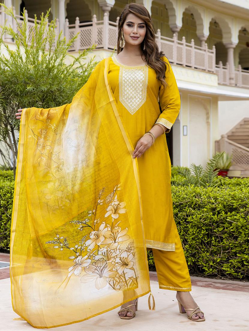 women three quarter sleeve kurta pant with dupatta set - 21684298 - Zoom Image - 0