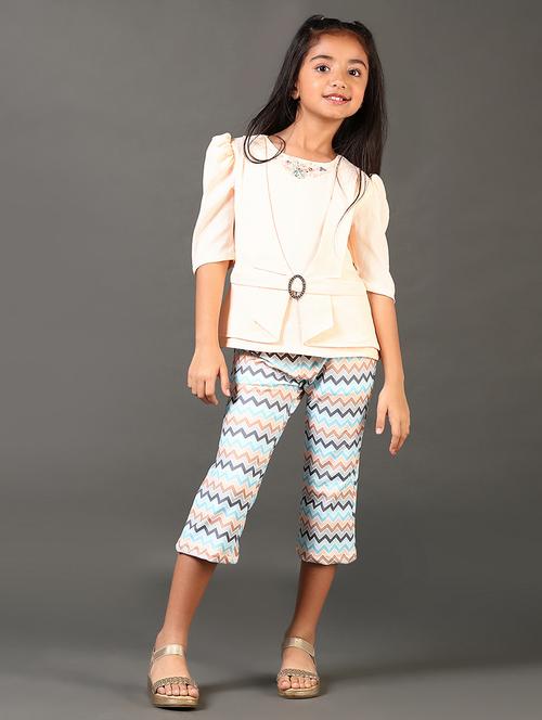 girls printed puff sleeves capri set - 21685135 - Standard Image - 0
