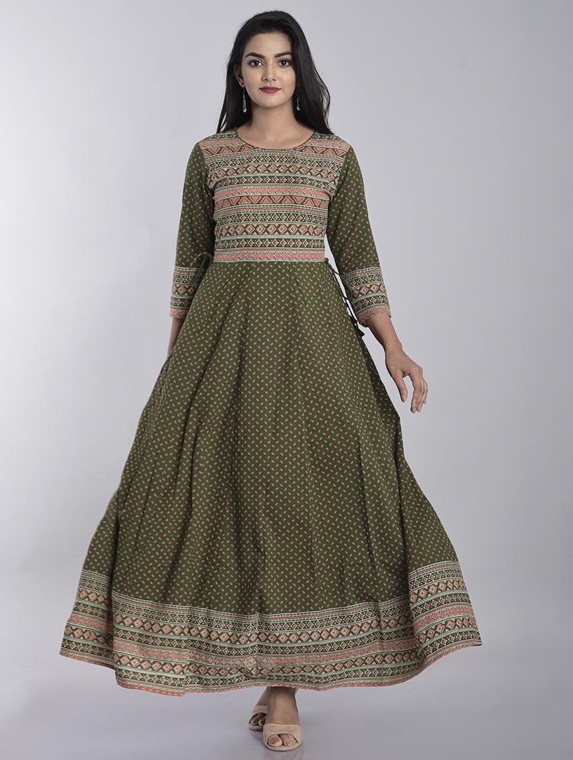 women three quarter sleeve anarkali kurta - 21685571 - Zoom Image - 0