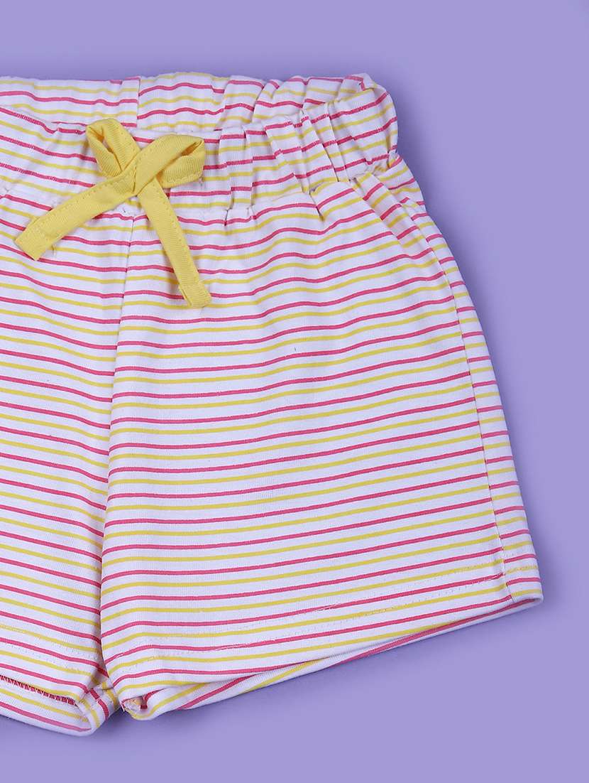 girls printed t-shirt and short casual wear set - 21685642 - Standard Image - 3