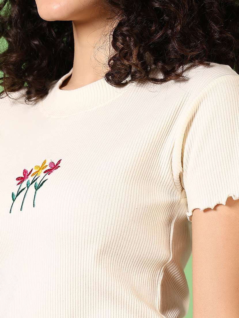 women printed round neck t-shirt - 21685648 - Standard Image - 5