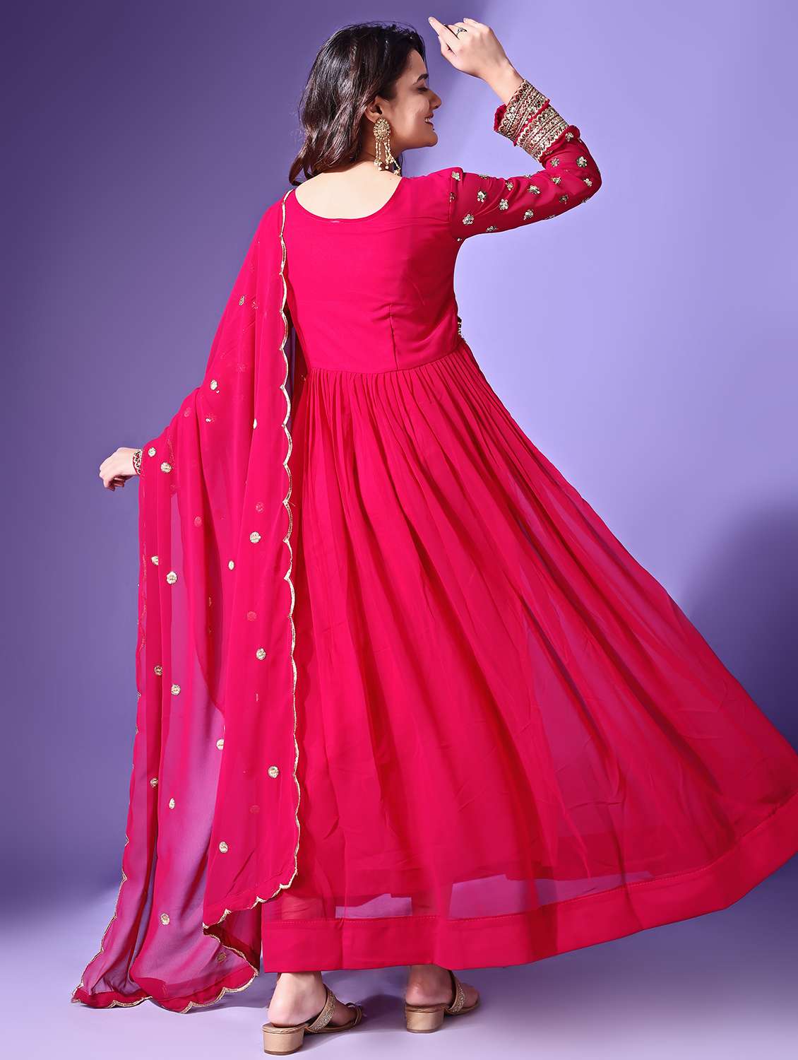 women embroidered pink kurta dupatta set - 21685921 -  Standard Image - 3