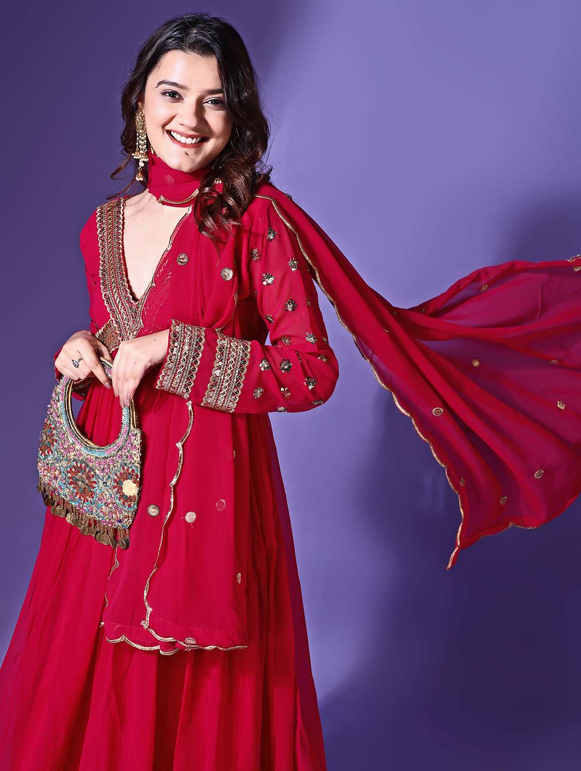 women embroidered pink kurta dupatta set - 21685921 -  Standard Image - 5